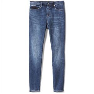 BOGO50%GAP True Skinny Distressed Hem Velvet Detai